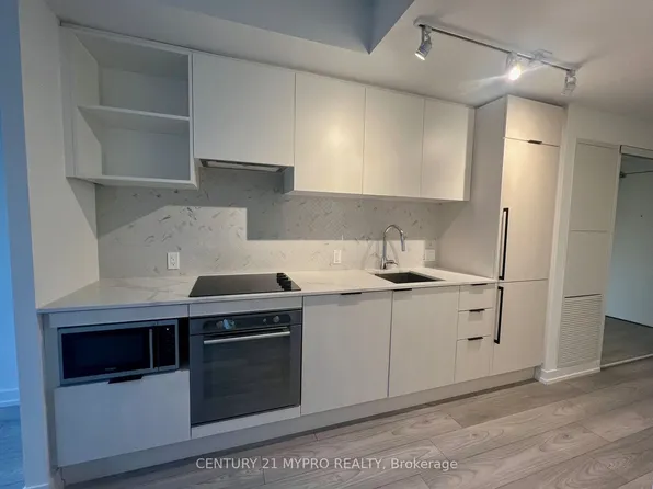 82 Dalhousie St, Toronto, ON