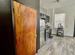 4151 S Berkeley Ave #3, Chicago, IL 60653