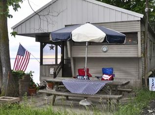 1047 Honoco Rd, Aurora, NY 13026