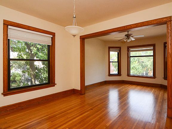 5th image of 3287 W Wrightwood Ave #4