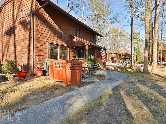 5th image of 13 Northlake Dr #13