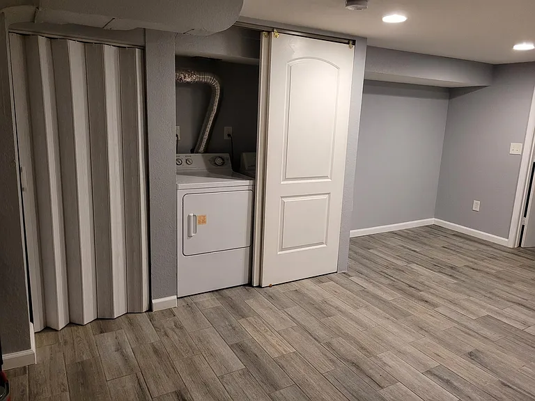 3606 Dixon St — Photo 5
