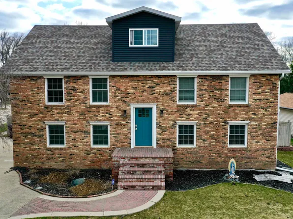 424 S Ridge Dr, South Sioux City, NE 68776