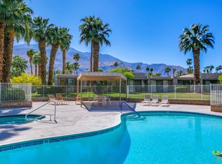 830 N Calle De Flora Vis, Palm Springs, CA 92262