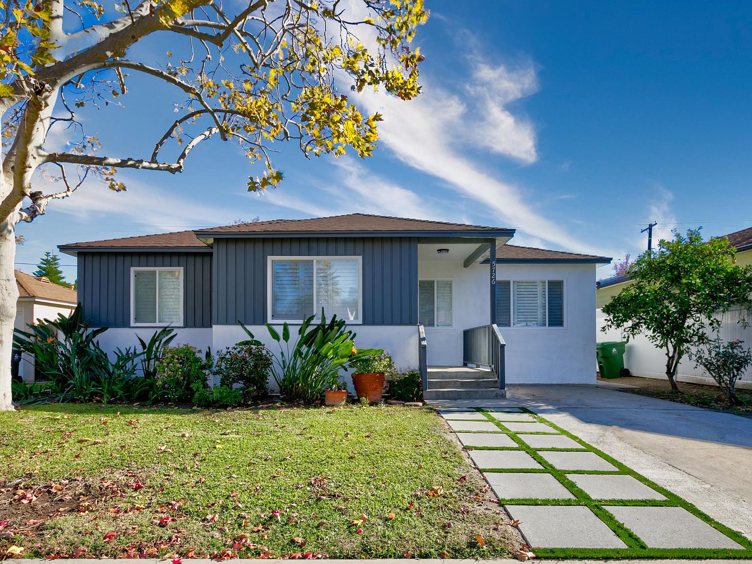 5726 Lasaine Ave, Encino, CA 91316 | Zillow