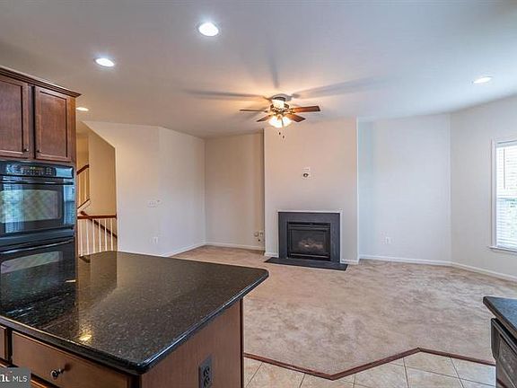 3rd image of 42424 Great Heron Sq