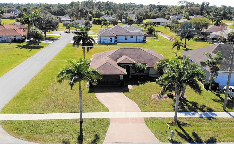 1st image of 701 Royal Poinciana