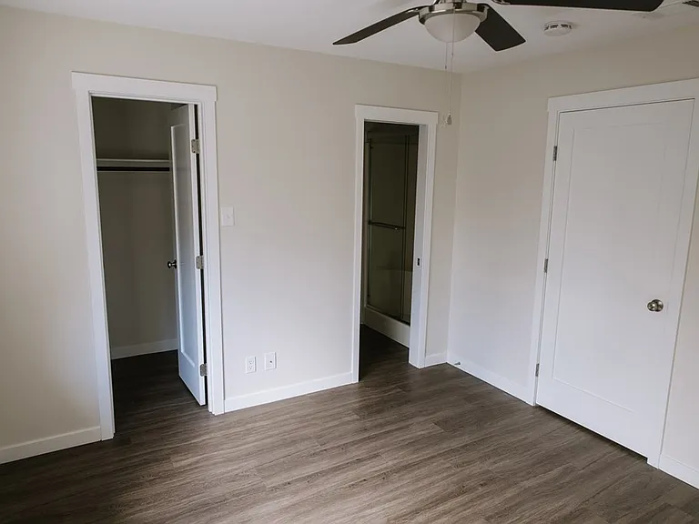300 Lila Ln — Photo 32