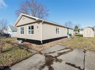38 Anglers Ln, Lagrange, OH 44050