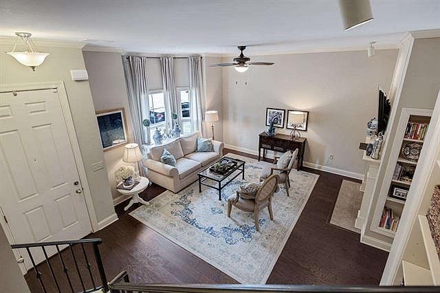 2nd image of 115 Carolina St