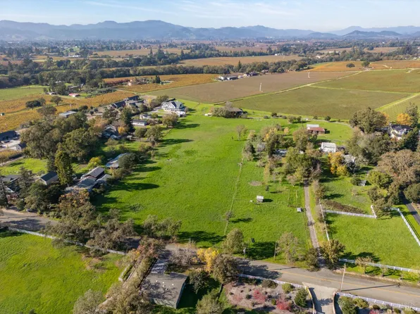 1612 Mckinley Road, Napa, CA 94558