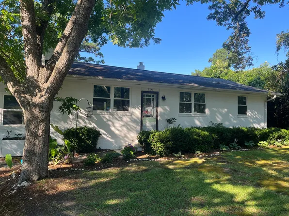 114 Hooker Rd, Wilmington, NC 28403