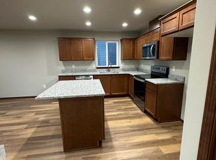 172 George Loop, Rock Island, WA 98850