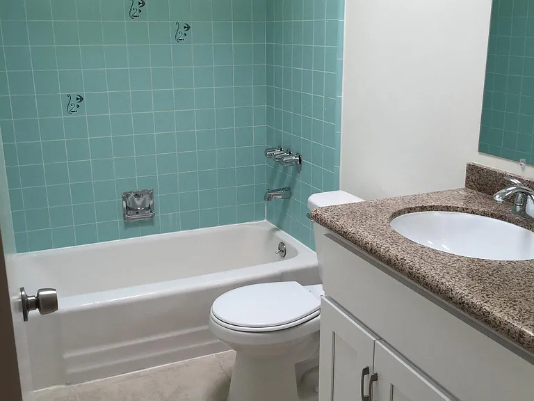 3741 Vinton Ave #5 — Photo 12