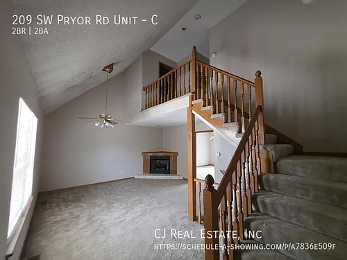 209 SW Pryor Rd #C Photo 1 209 SW Pryor Rd #C Photo 1