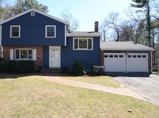 20 Farm Hills Ln, Hingham, MA 02043