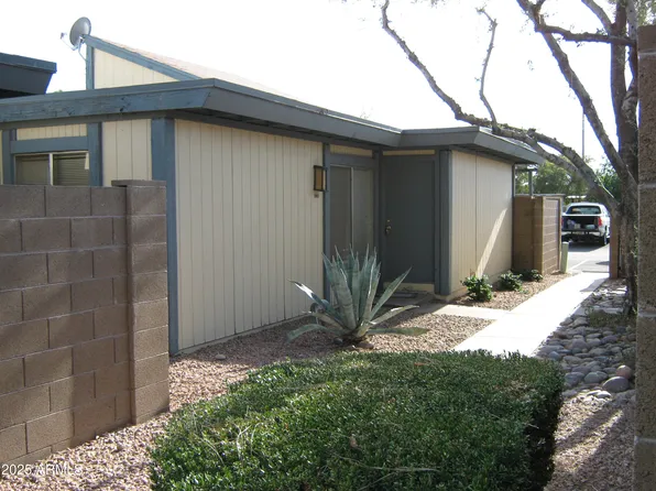 834 S CASITAS Drive #B, Tempe, AZ 85281