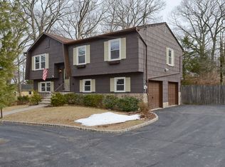 14 Harriet Way, Landing, NJ 07850