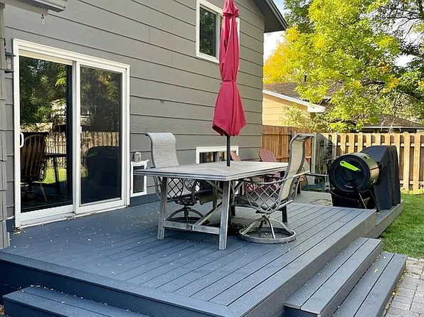 1283 108th Ave NW, Coon Rapids, MN 55433