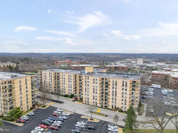 666 W Germantown Pike APT 2305, Plymouth Meeting, PA 19462