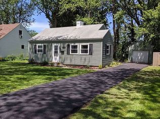 189 Meriden Rd, Painesville, OH 44077