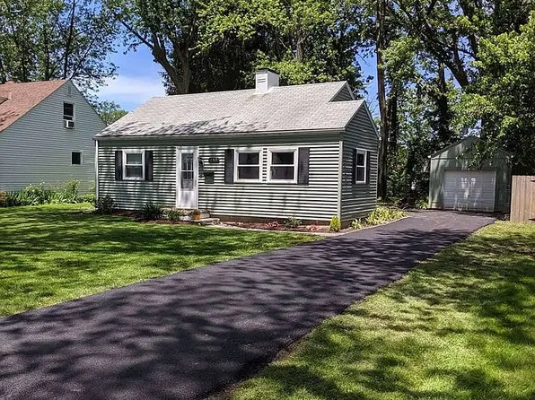 189 Meriden Rd, Painesville, OH 44077