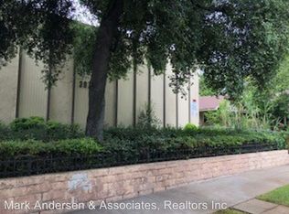 387 N Mentor Ave APT 2, Pasadena, CA 91106