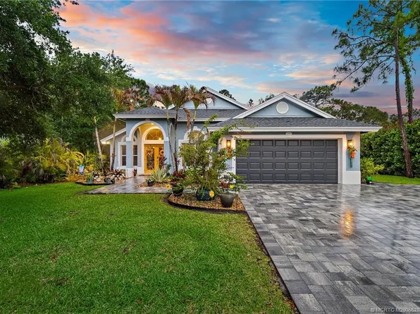 8577 SW Sea Captain Dr, Stuart, FL 34997