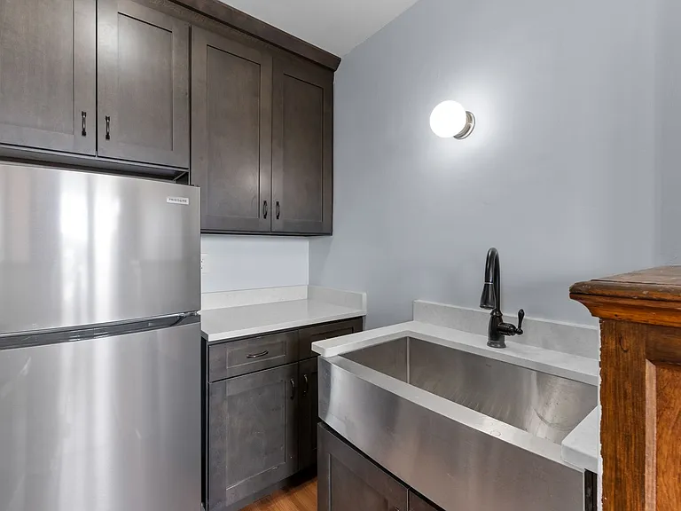 The Sheridan — Photo 38