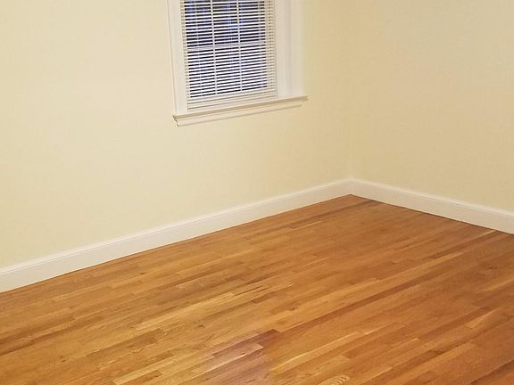 5th image of 110 Park Street # Top Floor