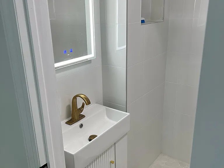 8 Thomas St #1 — Photo 14