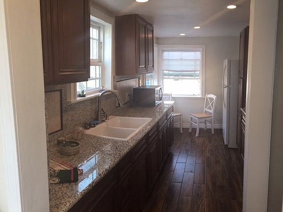 2nd image of 12219 Gard Ave