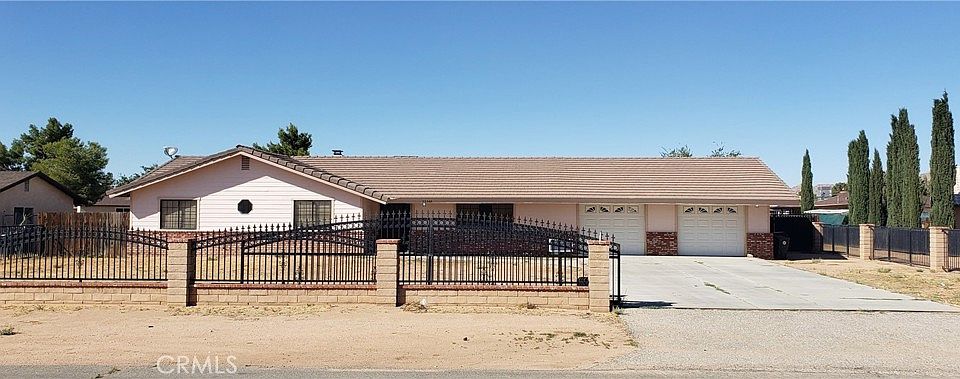 1st image of 22368 Cholena Rd
