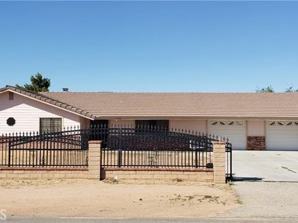 22368 Cholena Rd, Apple Valley, CA 92307