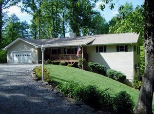 644 Sequoyah Dr, Waynesville, NC 28785