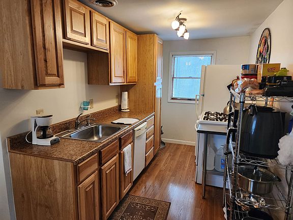 2nd image of 3119 N Euclid Ave