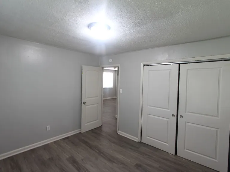 1433 Rayfield Dr — Photo 11
