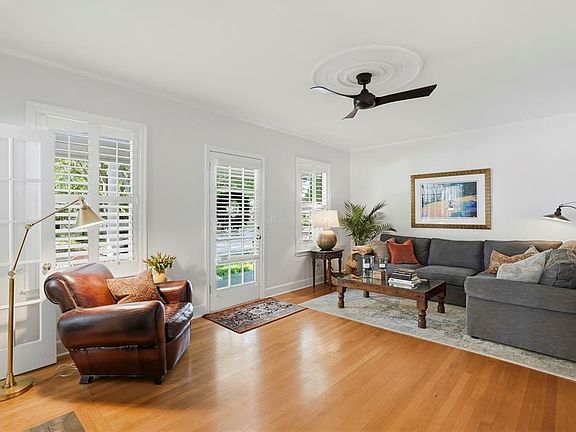 3rd image of 1325 24TH AVENUE N