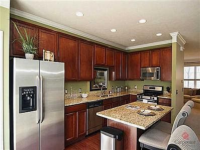 5th image of 8675 Meridian Square Dr
