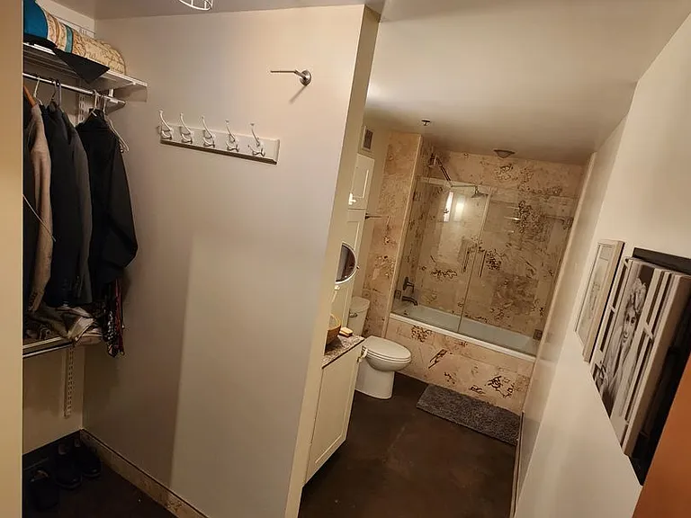 500 Robert St #502 — Photo 12