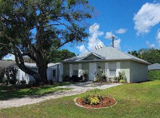 1365 26th Ave SW, Vero Beach, FL 32962