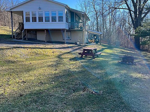 4th image of 306 Mathias St