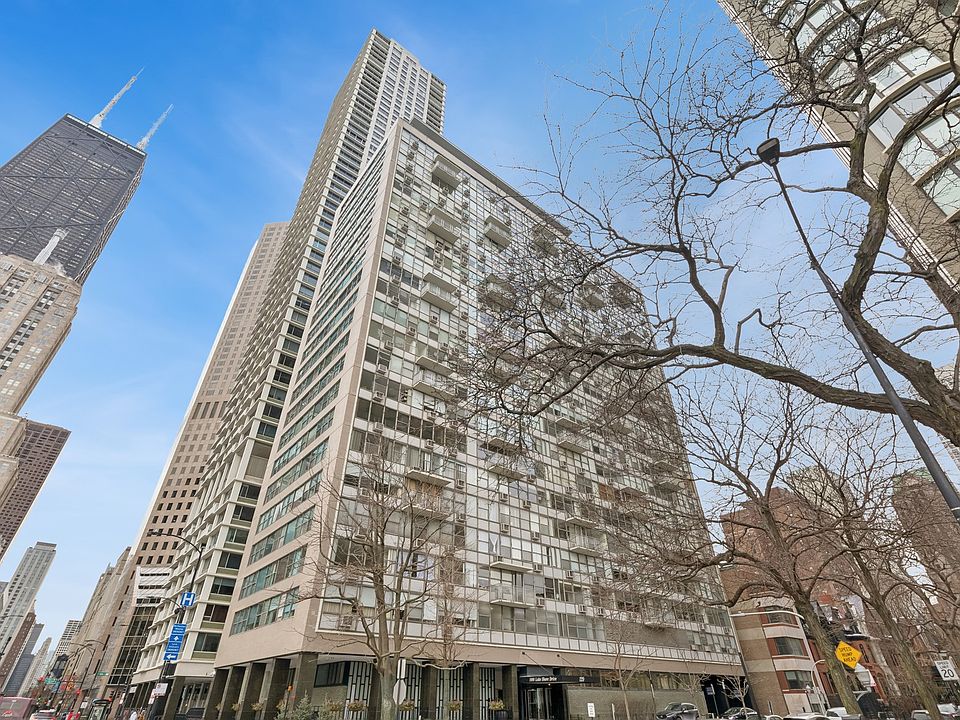 1st image of 1000 N Lake Shore Dr APT 1509