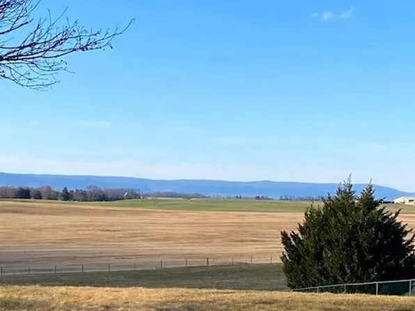 14521 Fairview Hill Ln, Clear Spring, MD 21722