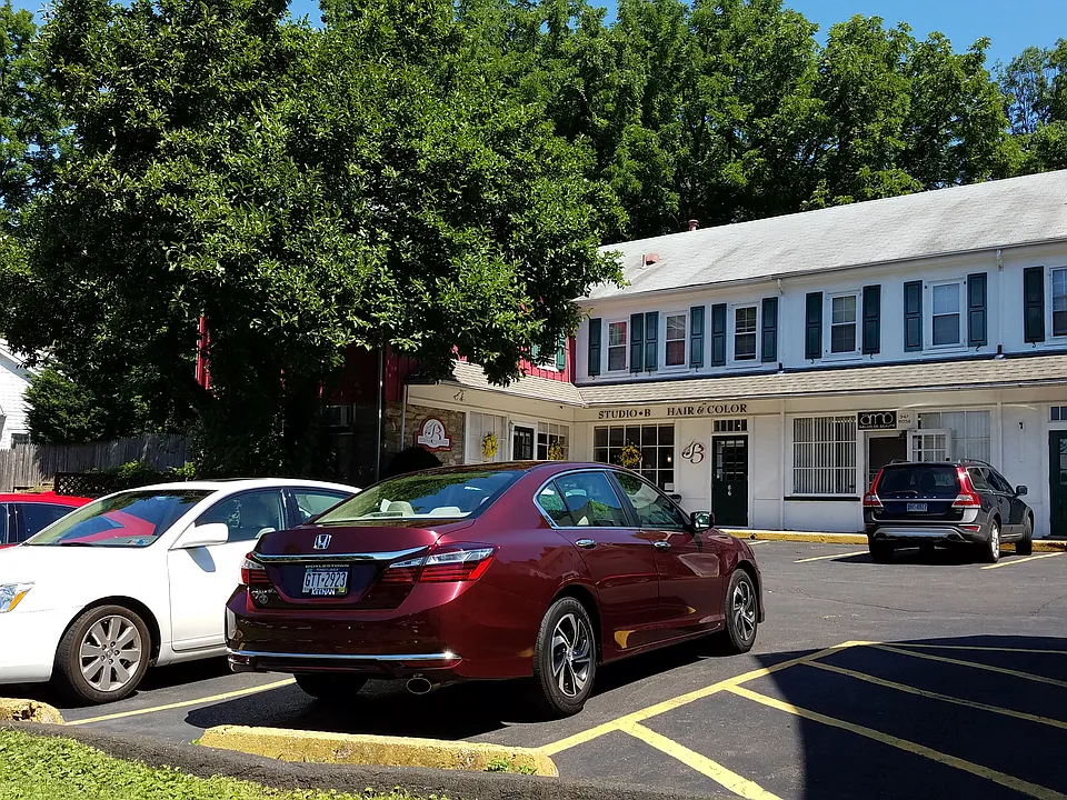 76 Fetters Mill Sq #1A
