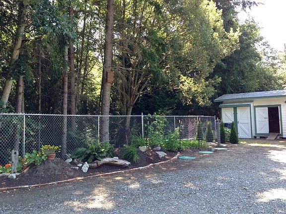 5th image of 8606 135th Pl NW