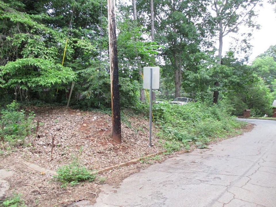 1st image of 644 Warren Ave Lot 12