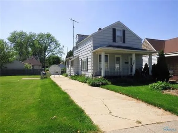3631 Terrace Dr, Toledo, OH 43611