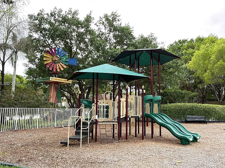 Heron Ridge Ln — Photo 30