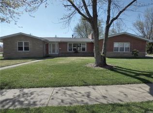 1475 Laclede Station Rd, Saint Louis, MO 63117